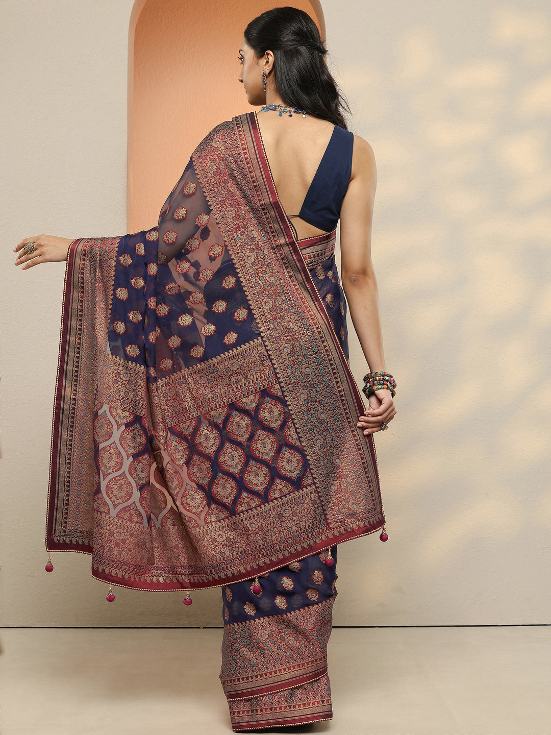 Navy Blue Printed Georgette Saree With Unstitched Blouse Piece