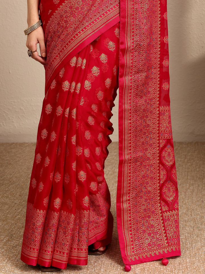Red Printed Georgette Saree With Unstitched Blouse Piece