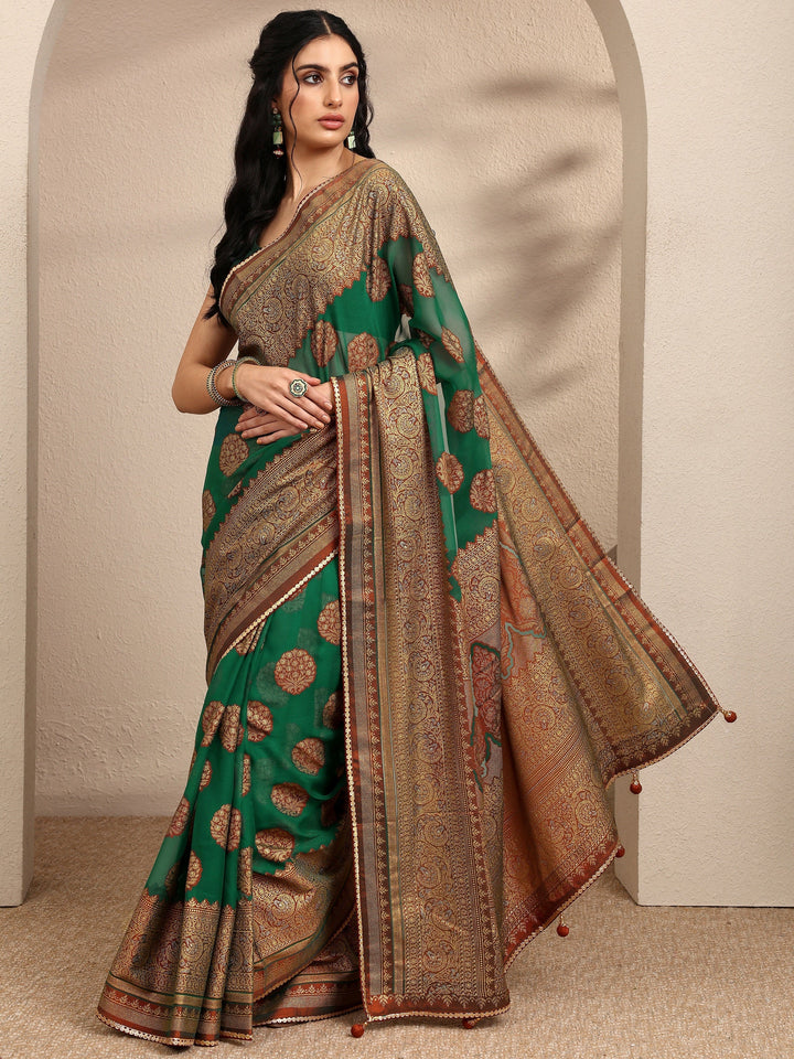 Green Printed Georgette Saree With Unstitched Blouse Piece