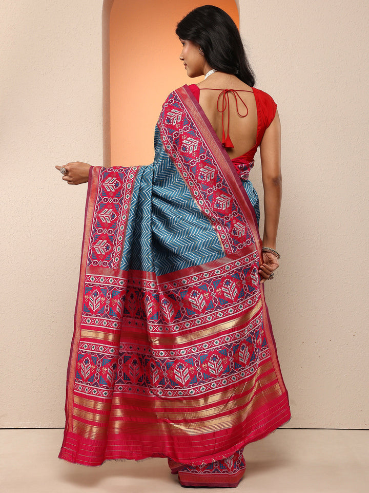 Blue Chevron Woven Design Silk Blend Saree With Unstitched Blouse Piece