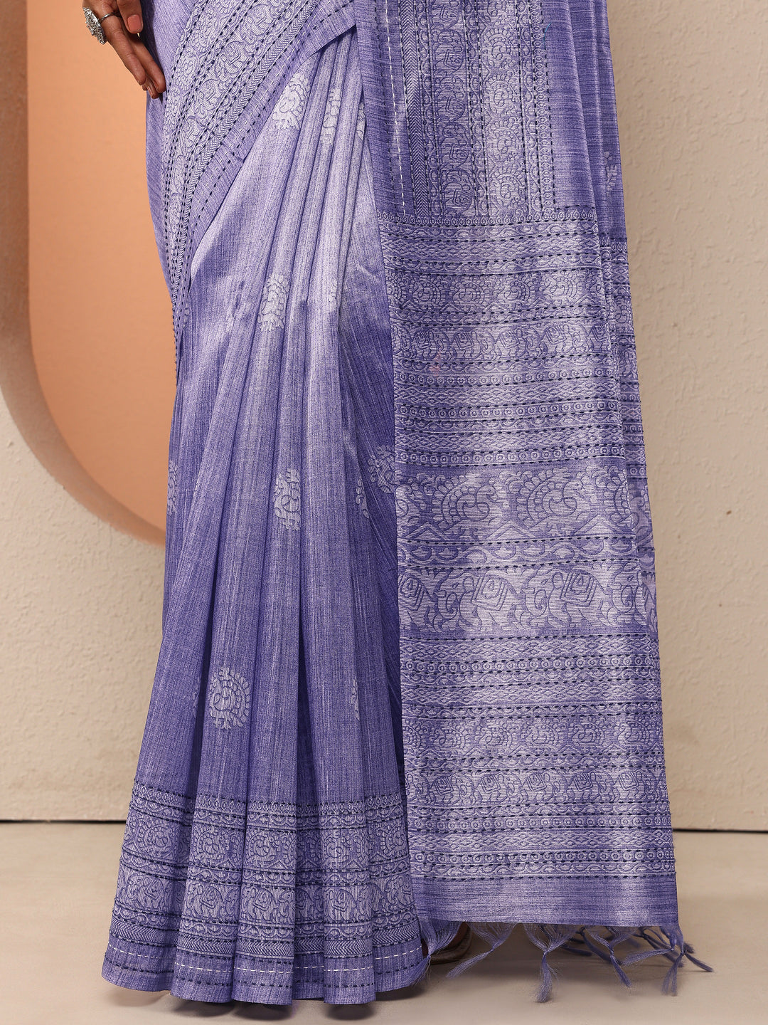 Lavender Printed Silk Blend Saree With Unstitched Blouse Piece