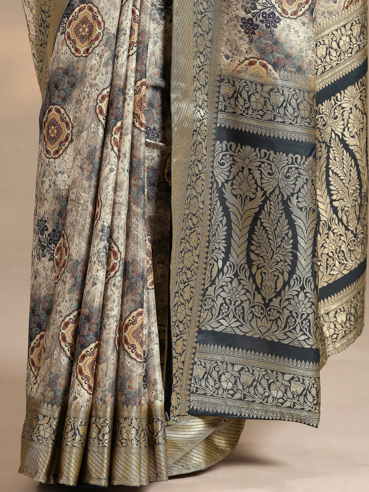 Grey Printed Silk Blend Saree With Unstitched Blouse Piece