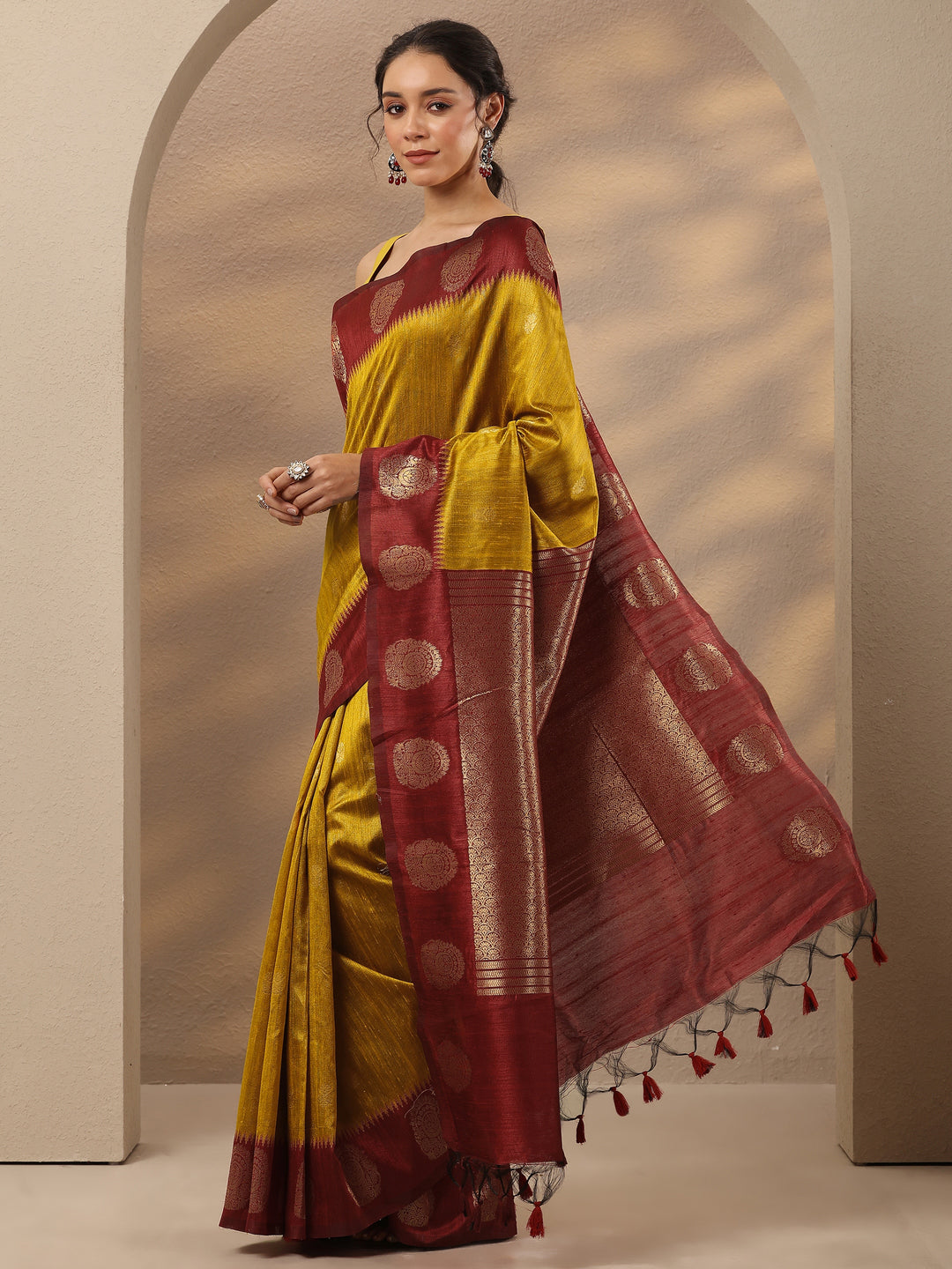 Mustard Woven Design Silk Blend Saree With Unstitched Blouse Piece