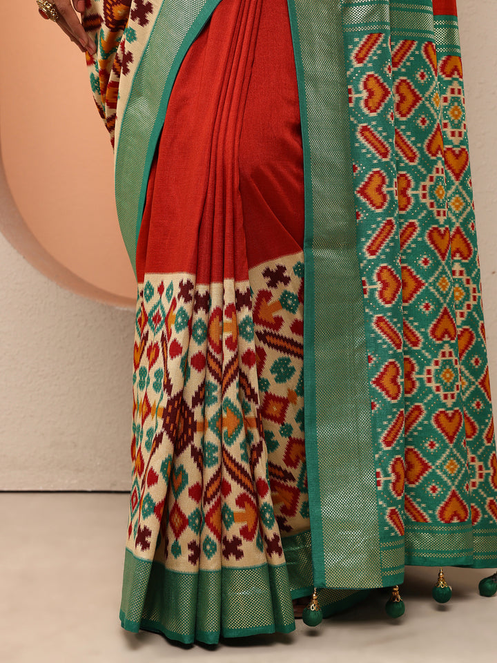 Rust Solid Silk Blend Saree With Unstitched Blouse Piece