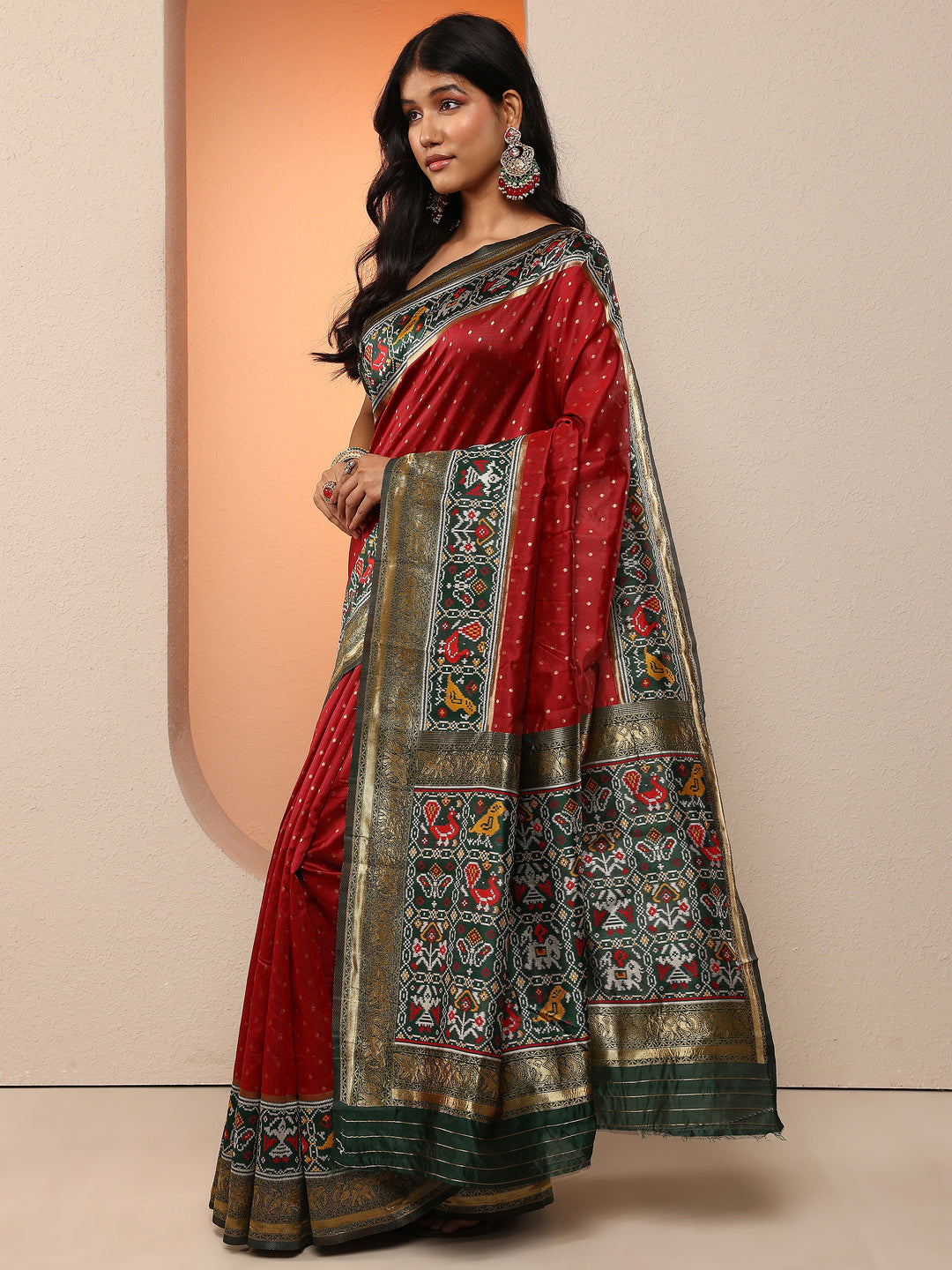 Maroon Woven Design Silk Blend Saree With Unstitched Blouse Piece