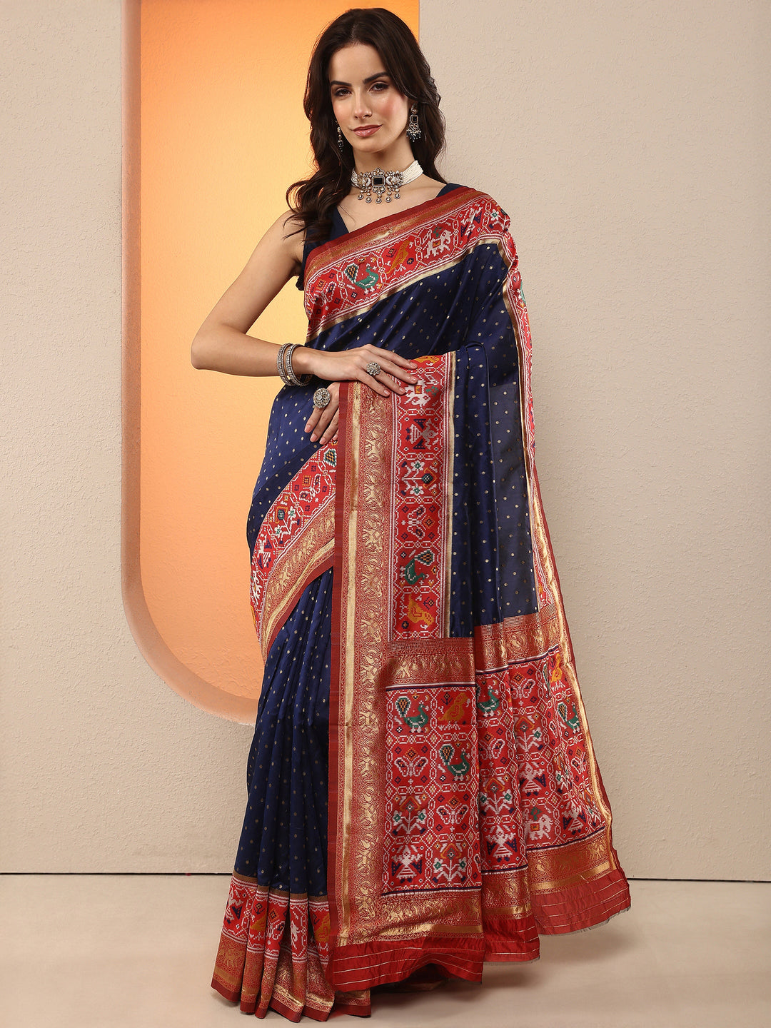 Navy Blue Woven Design Silk Blend Saree With Unstitched Blouse Piece