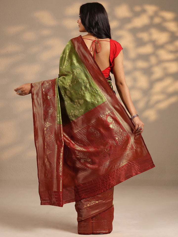 Green Woven Design Silk Blend Saree With Unstitched Blouse Piece