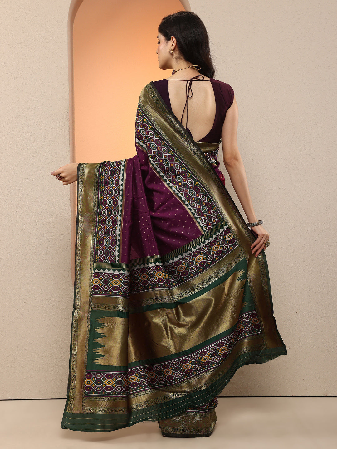 Burgundy Woven Design Silk Blend Saree With Unstitched Blouse Piece
