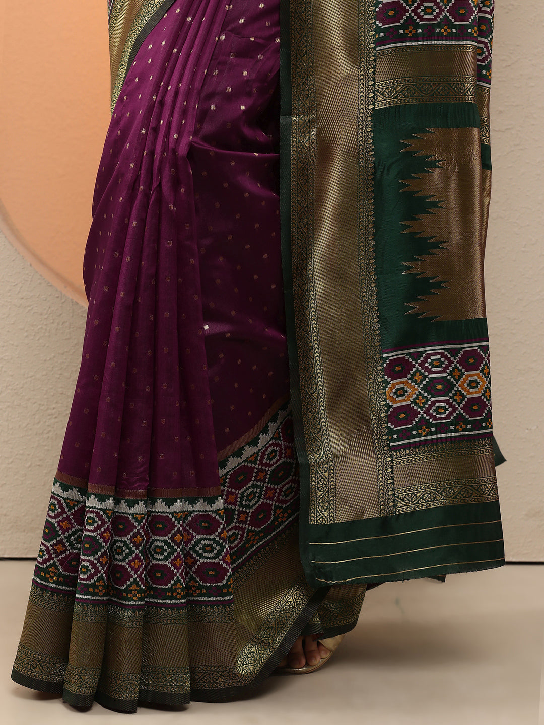 Burgundy Woven Design Silk Blend Saree With Unstitched Blouse Piece
