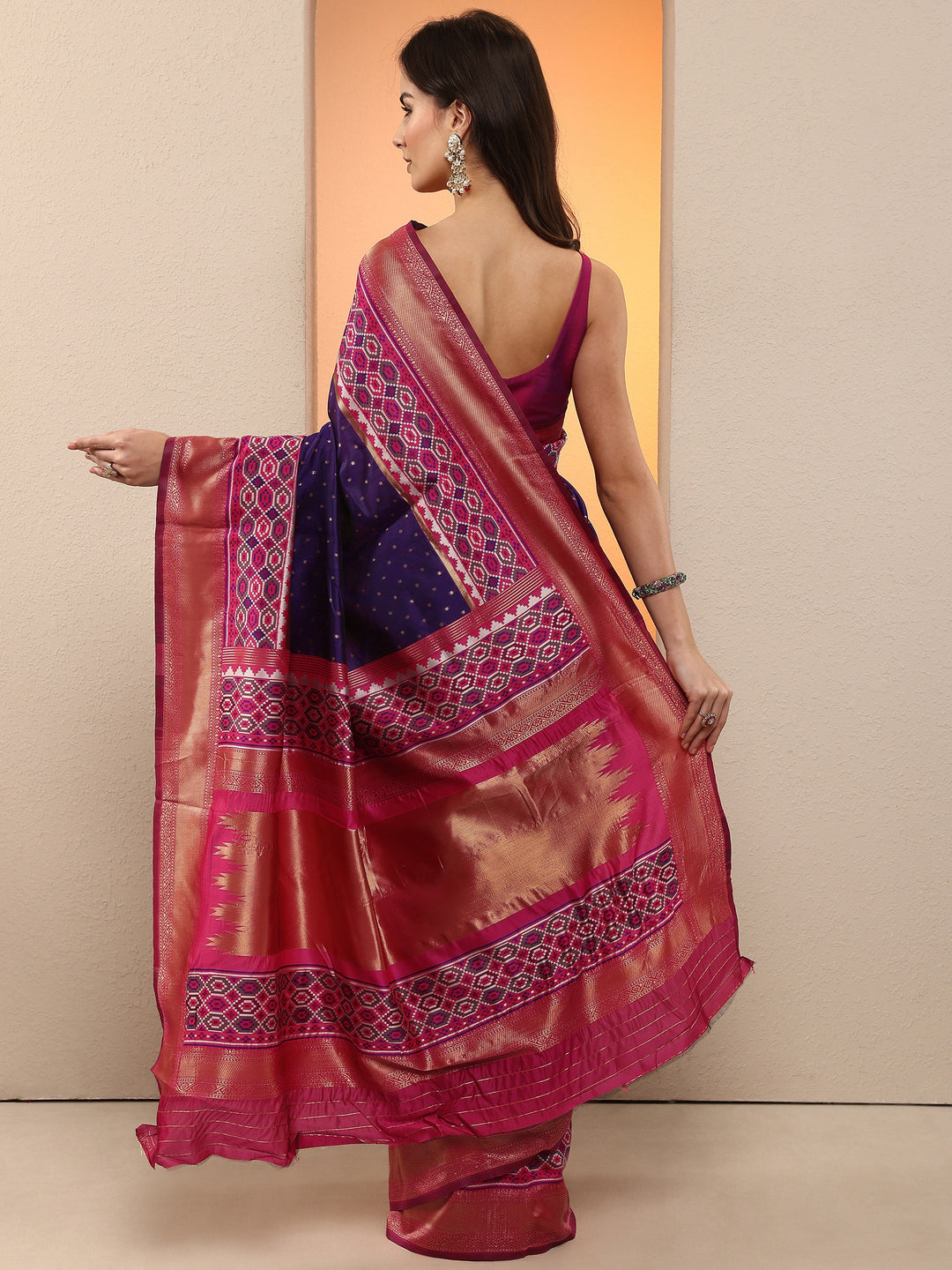 Purple Woven Design Silk Blend Saree With Unstitched Blouse Piece