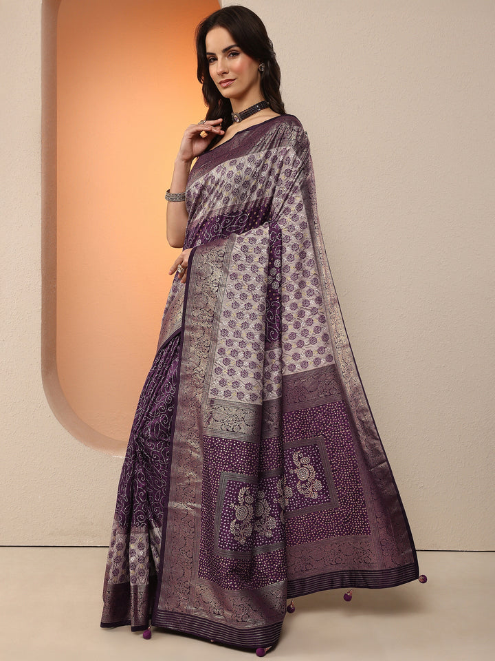 Purple Printed Silk Blend Saree With Unstitched Blouse Piece