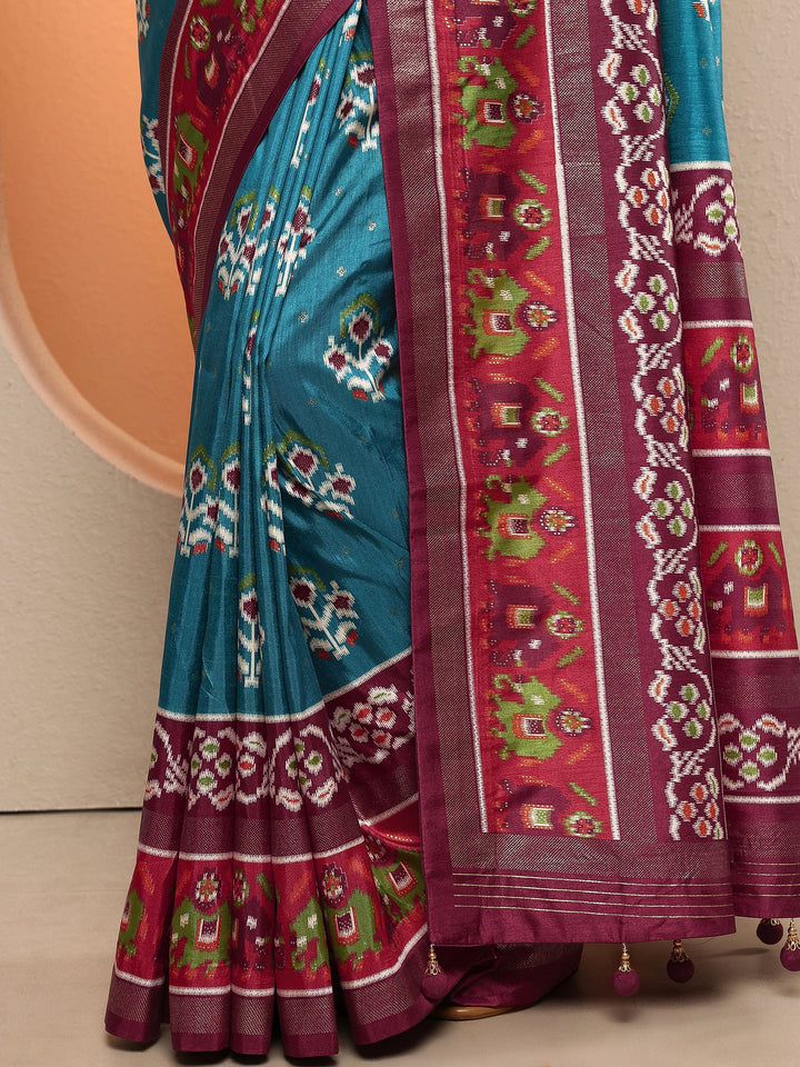 Blue Printed Silk Blend Sarees With Unstitched Blouse Piece