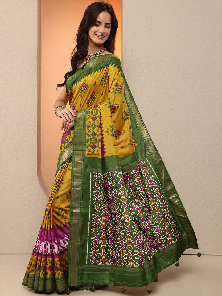 Yellow Printed Silk Blend Saree With Unstitched Blouse Piece