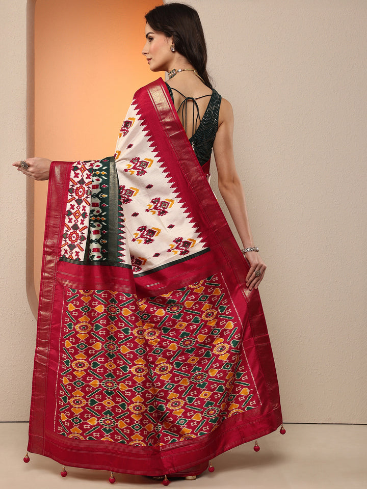 Off White Printed Silk Blend Saree With Unstitched Blouse Piece