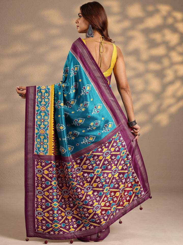Blue Printed Silk Blend Saree With Unstitched Blouse Piece