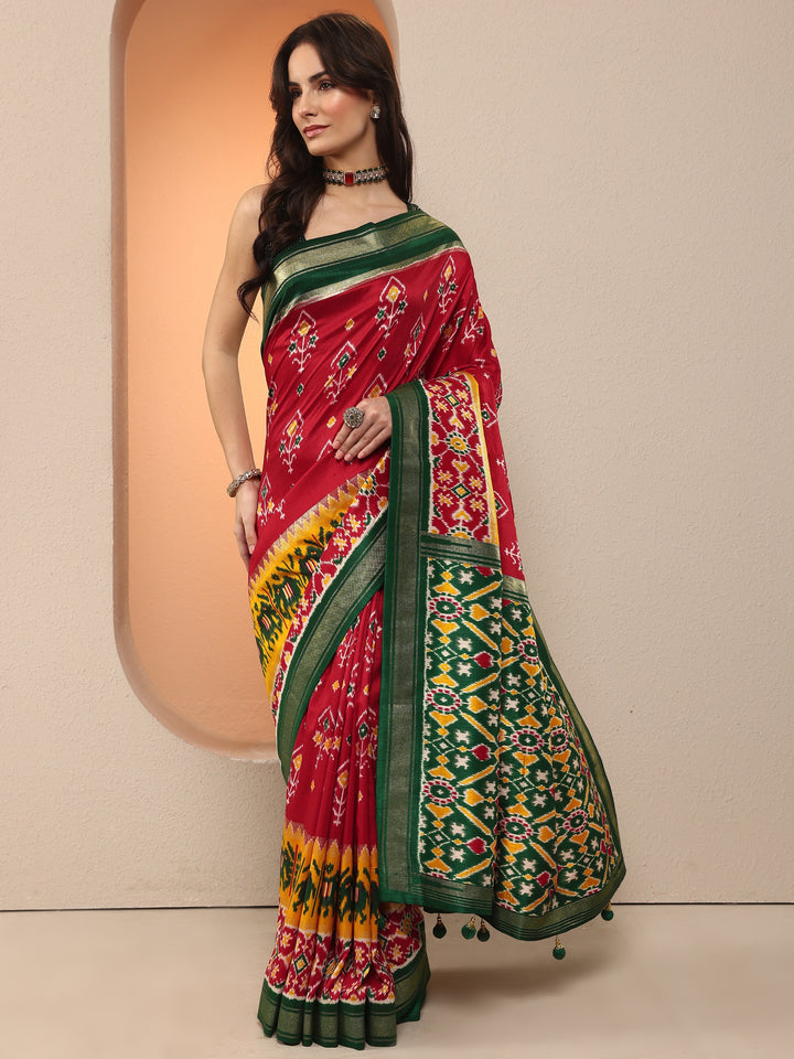 Red Printed Silk Blend Saree With Unstitched Blouse Piece