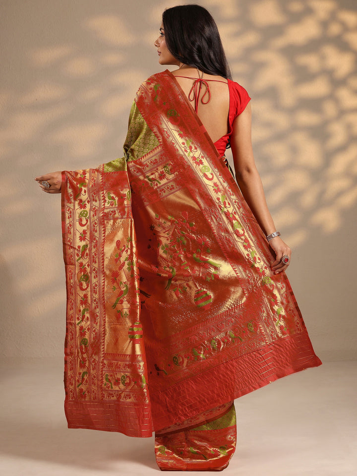 Green Woven Design Silk Blend Saree With Unstitched Blouse Piece