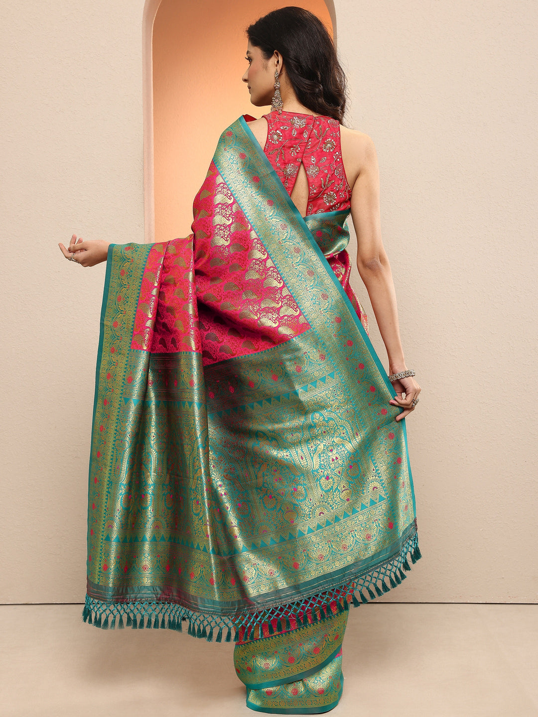 Pink Woven Design Silk Blend Sarees With Unstitched Blouse Piece