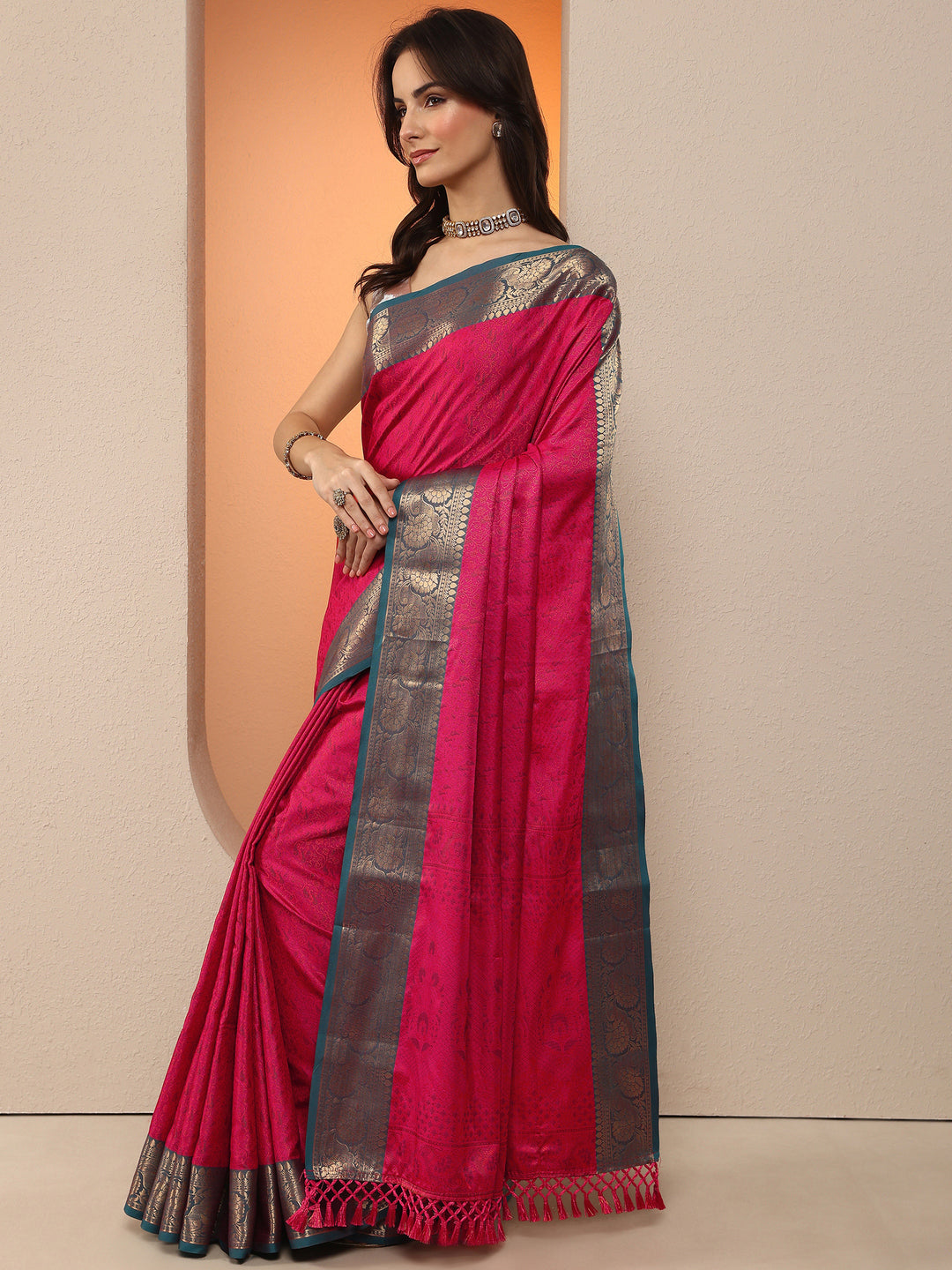 Pink Woven Design Silk Blend Saree With Unstitched Blouse Piece