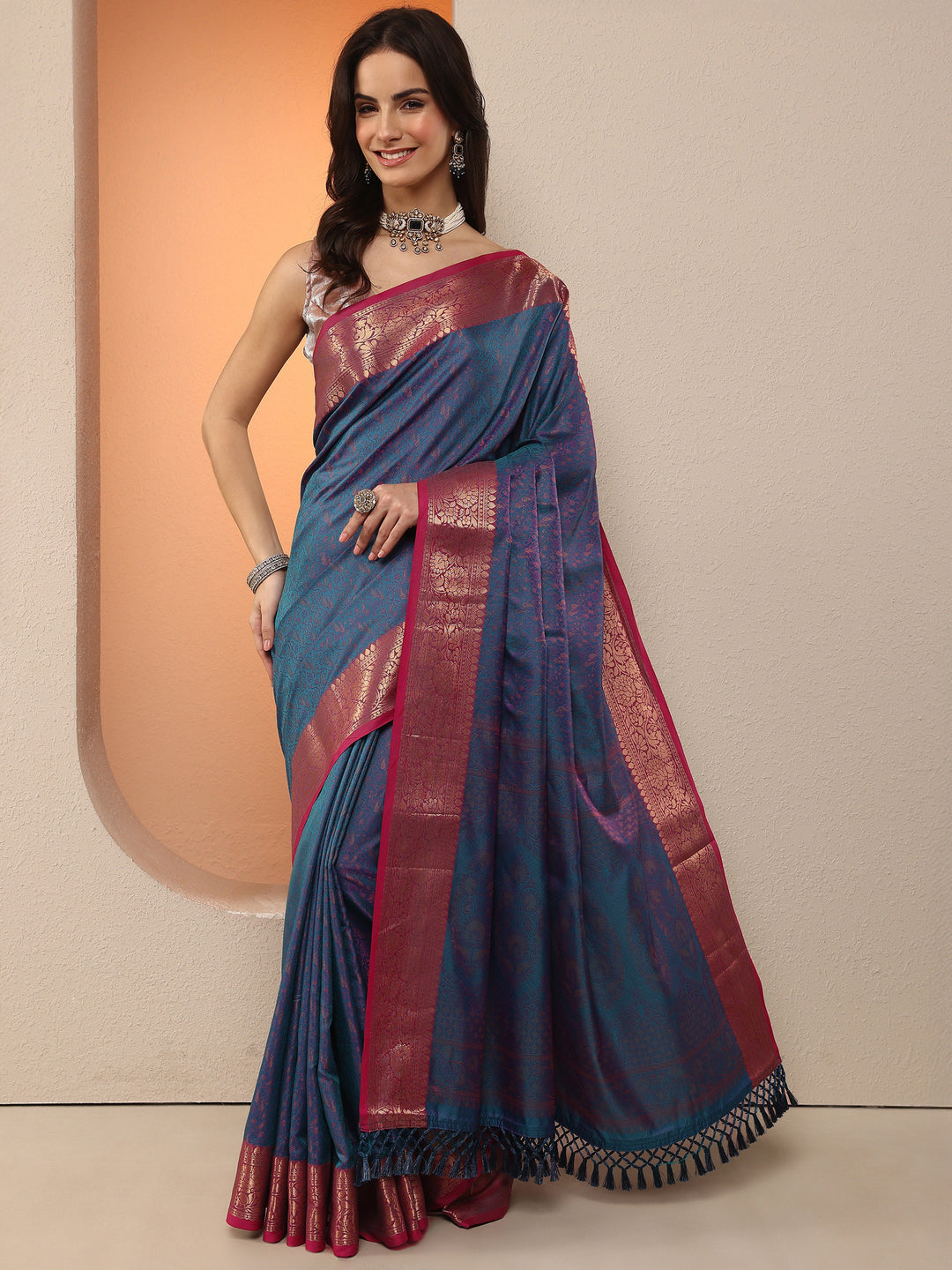 Purple Woven Design Silk Blend Saree With Unstitched Blouse Piece