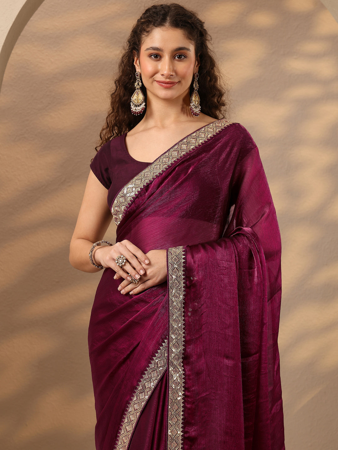Burgundy Solid Silk Blend Saree With Unstitched Blouse Piece