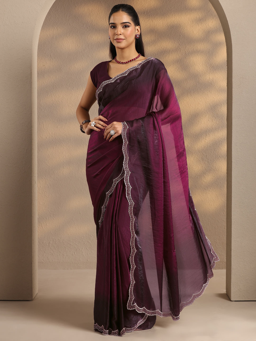 Burgundy Solid Silk Blend Saree With Unstitched Blouse Piece