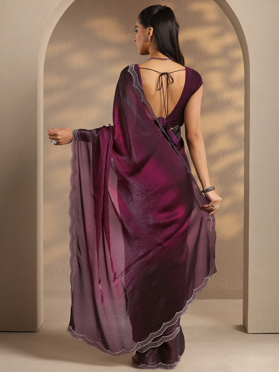 Burgundy Solid Silk Blend Saree With Unstitched Blouse Piece