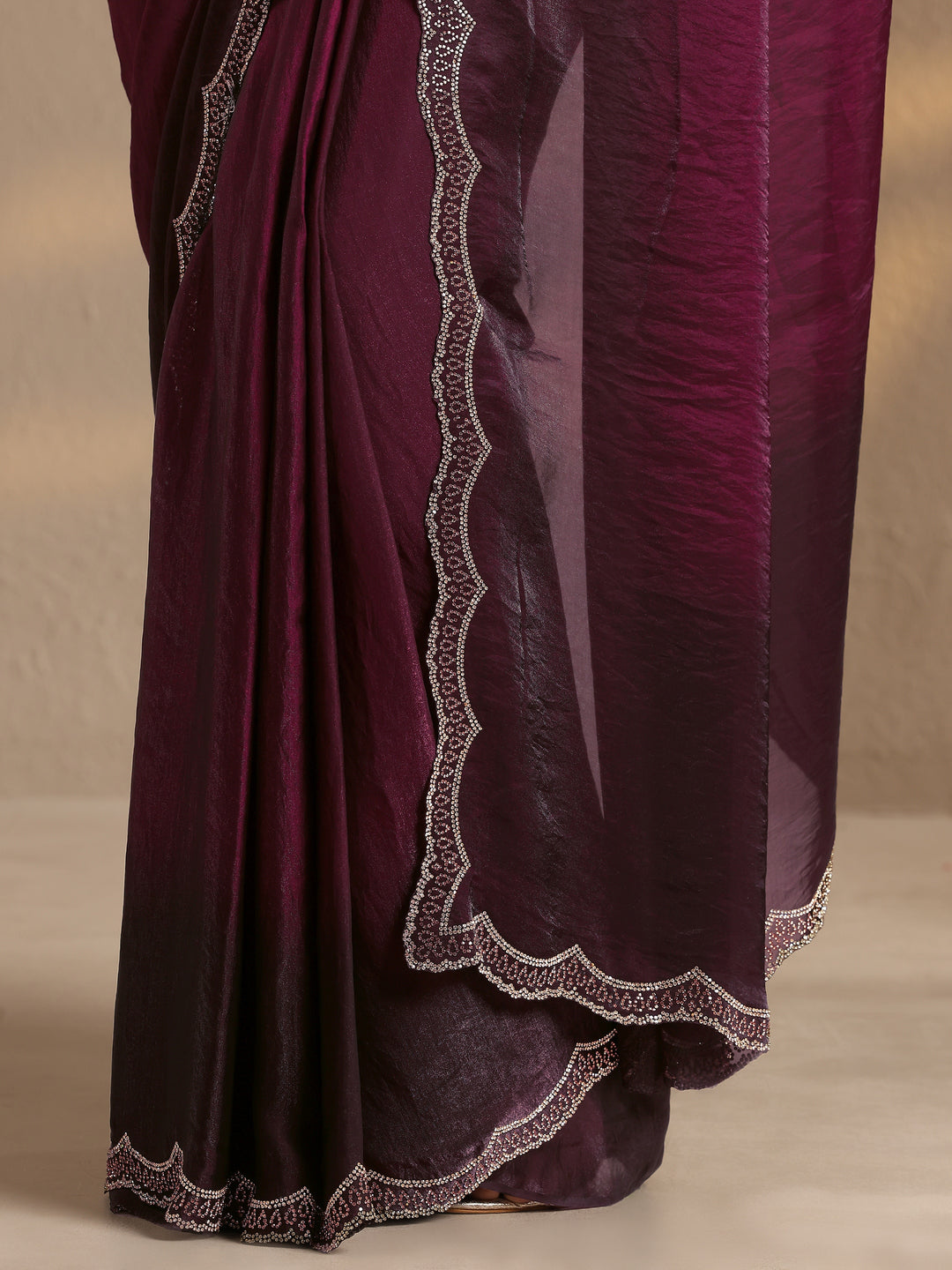 Burgundy Solid Silk Blend Saree With Unstitched Blouse Piece