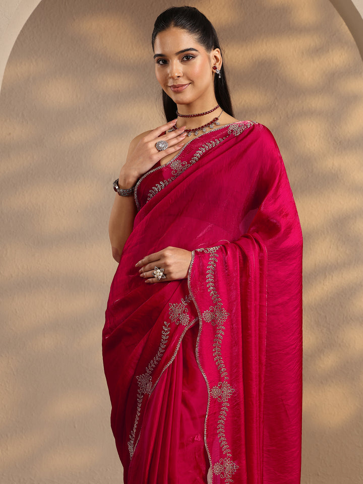 Red Solid Silk Blend Saree With Unstitched Blouse Piece