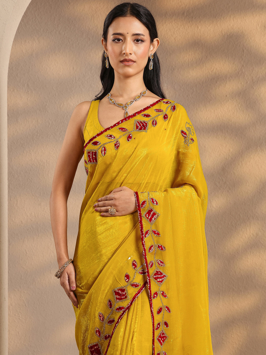 Mustard Embellished Silk Blend Saree With Unstitched Blouse Piece
