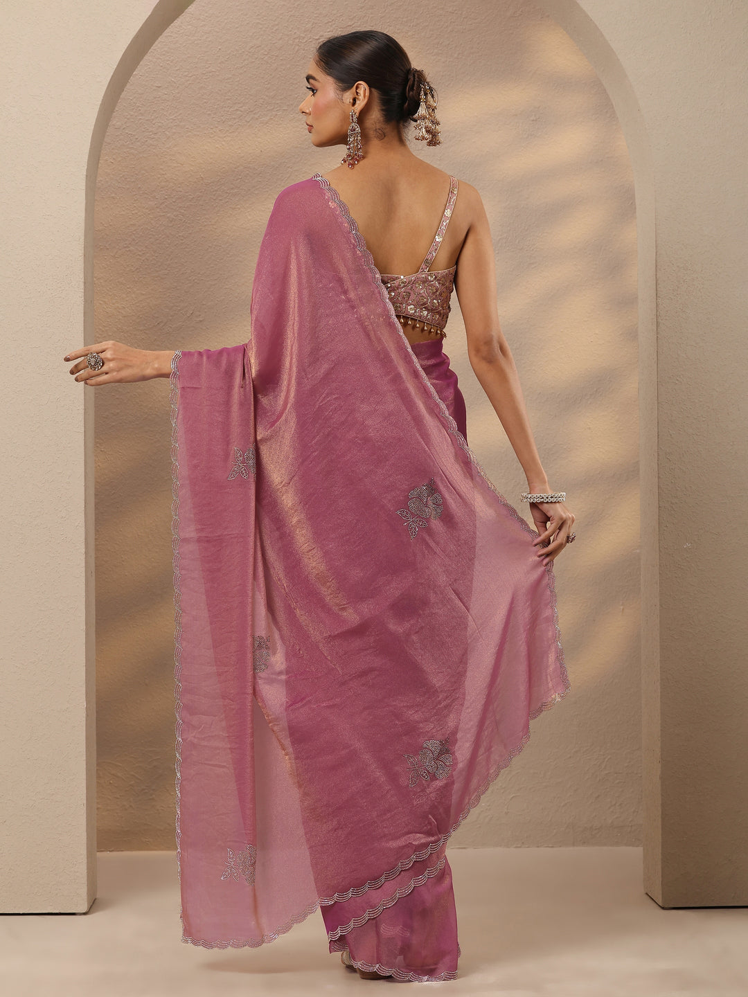 Lavender Embellished Silk Blend Saree With Unstitched Blouse Piece