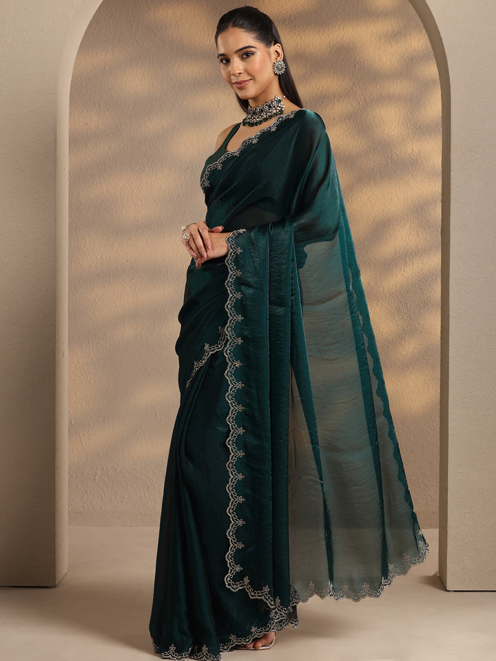 Green Solid Silk Blend Saree With Unstitched Blouse Piece