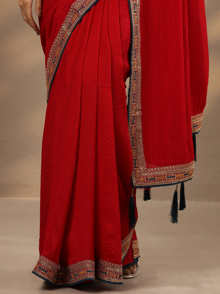 Red Solid Silk Blend Saree With Unstitched Blouse Piece