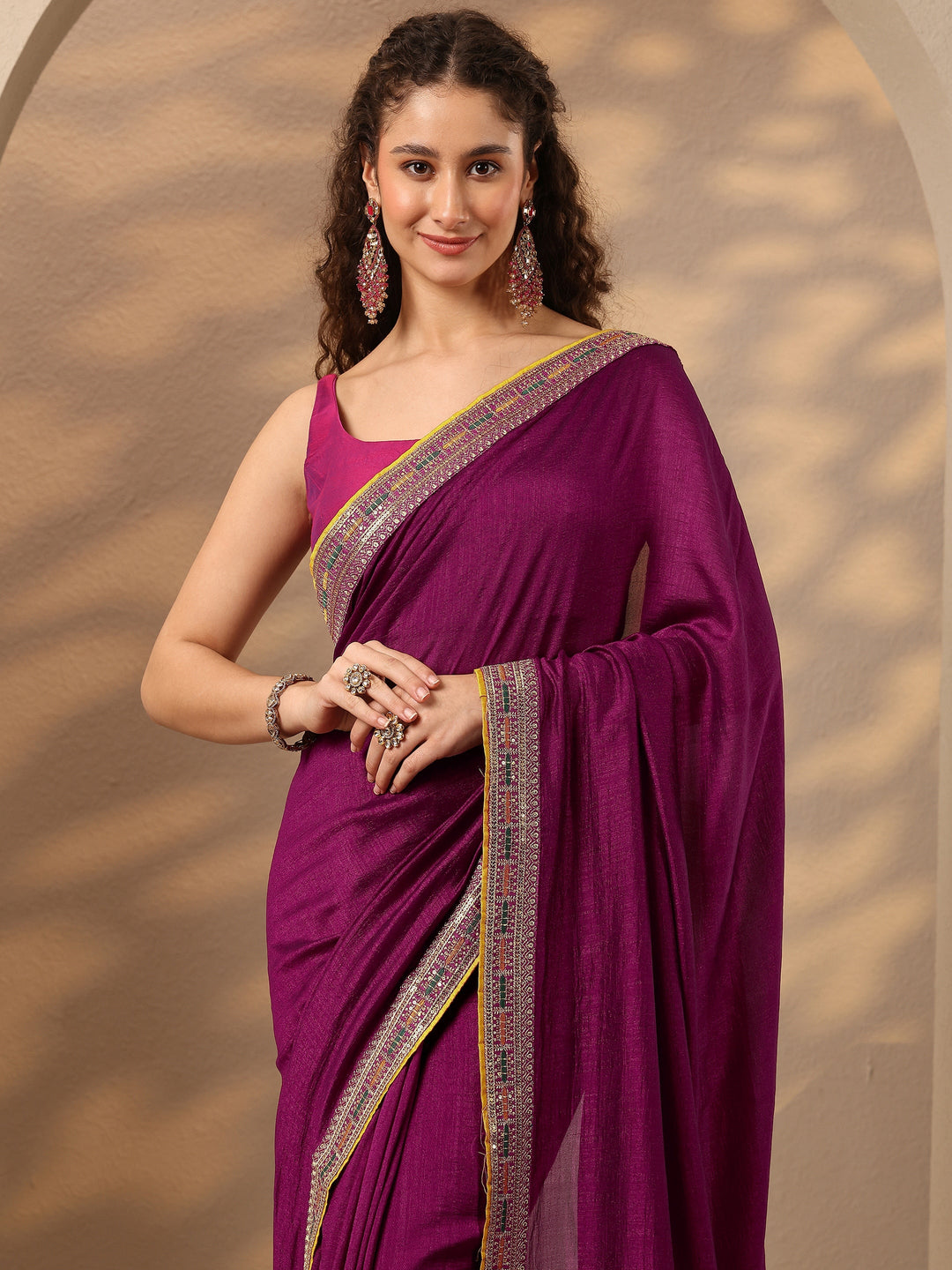 Burgundy Solid Silk Blend Saree With Unstitched Blouse Piece