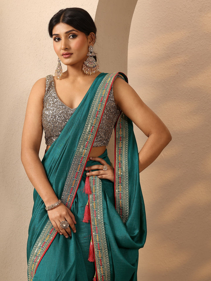 Teal Solid Silk Blend Saree With Unstitched Blouse Piece