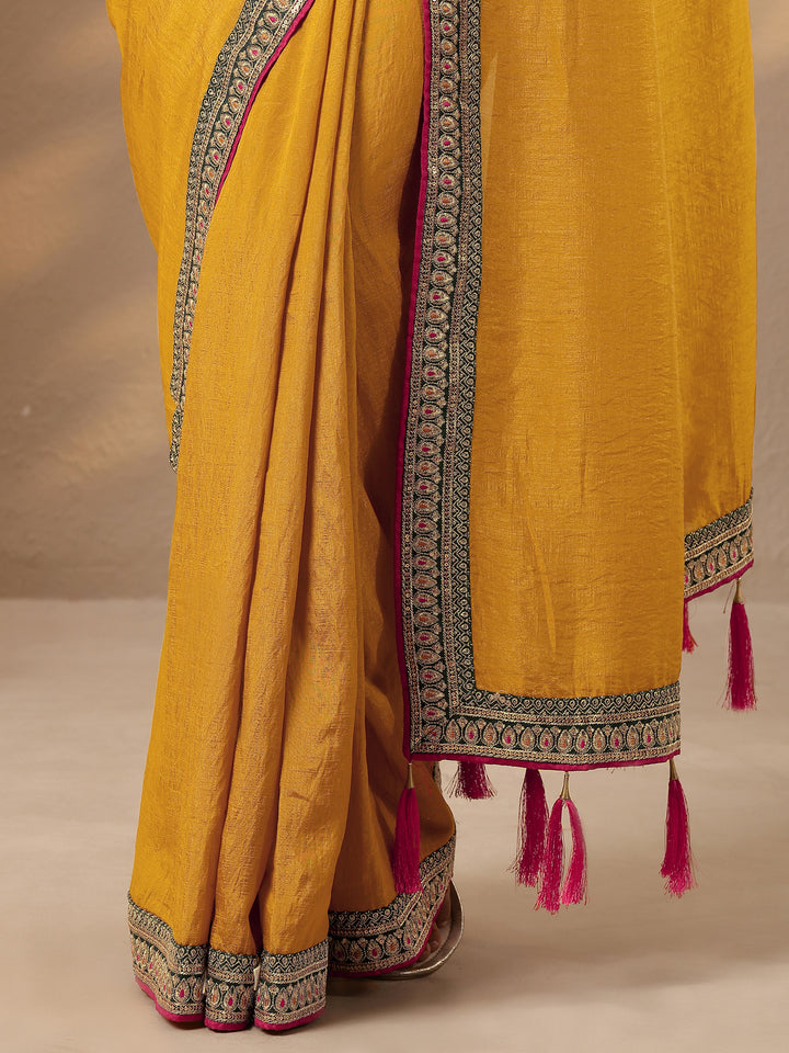 Mustard Solid Silk Blend Saree With Unstitched Blouse Piece