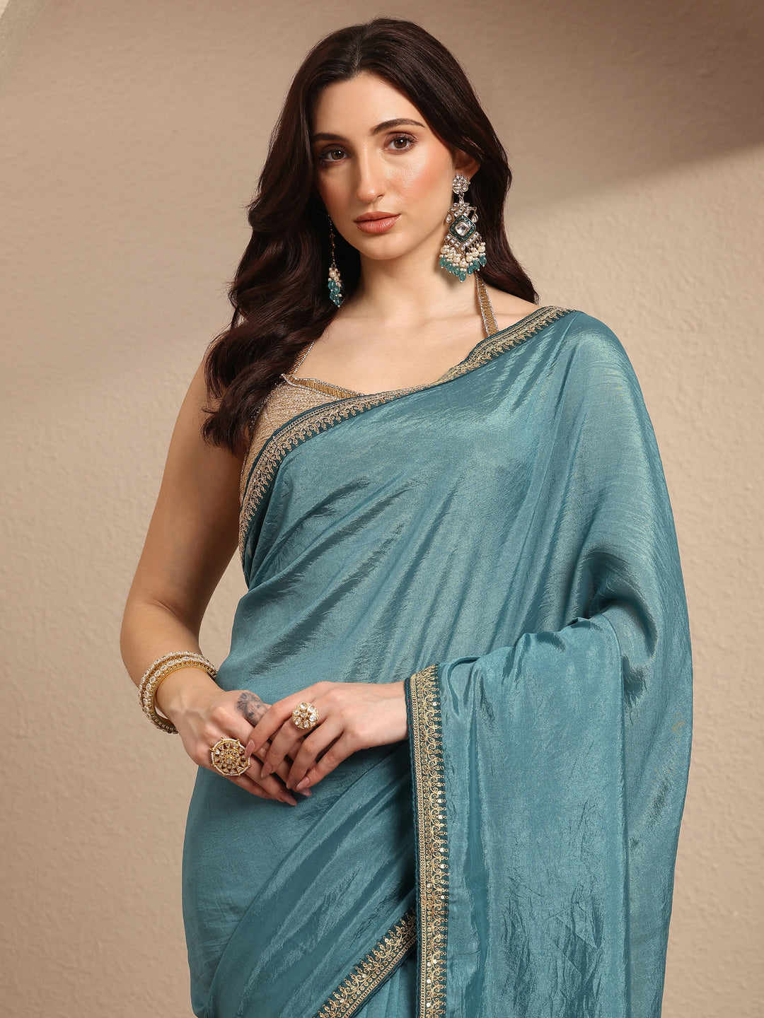 Blue Solid Silk Blend Saree With Unstitched Blouse Piece