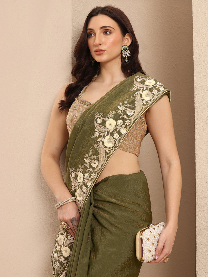 Green Embroidered Silk Blend Saree With Unstitched Blouse Piece