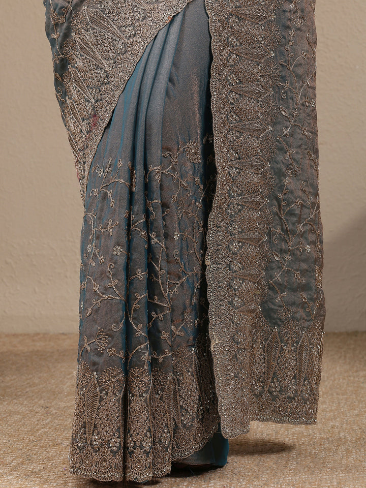 Blue Embroidered Silk Blend Saree With Unstitched Blouse Piece