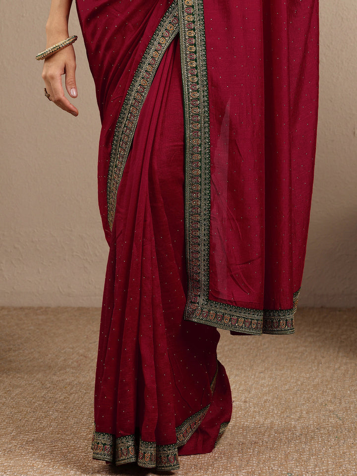Red Embellished Silk Blend Saree With Unstitched Blouse Piece
