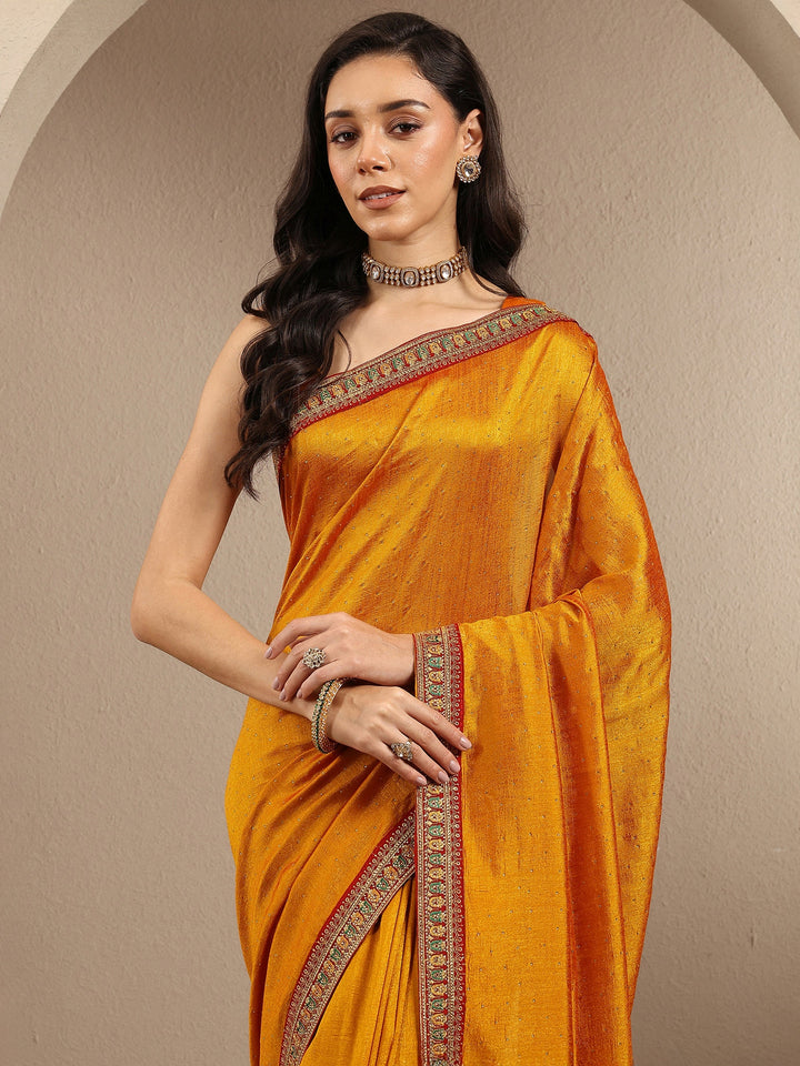 Mustard Embellished Silk Blend Saree With Unstitched Blouse Piece