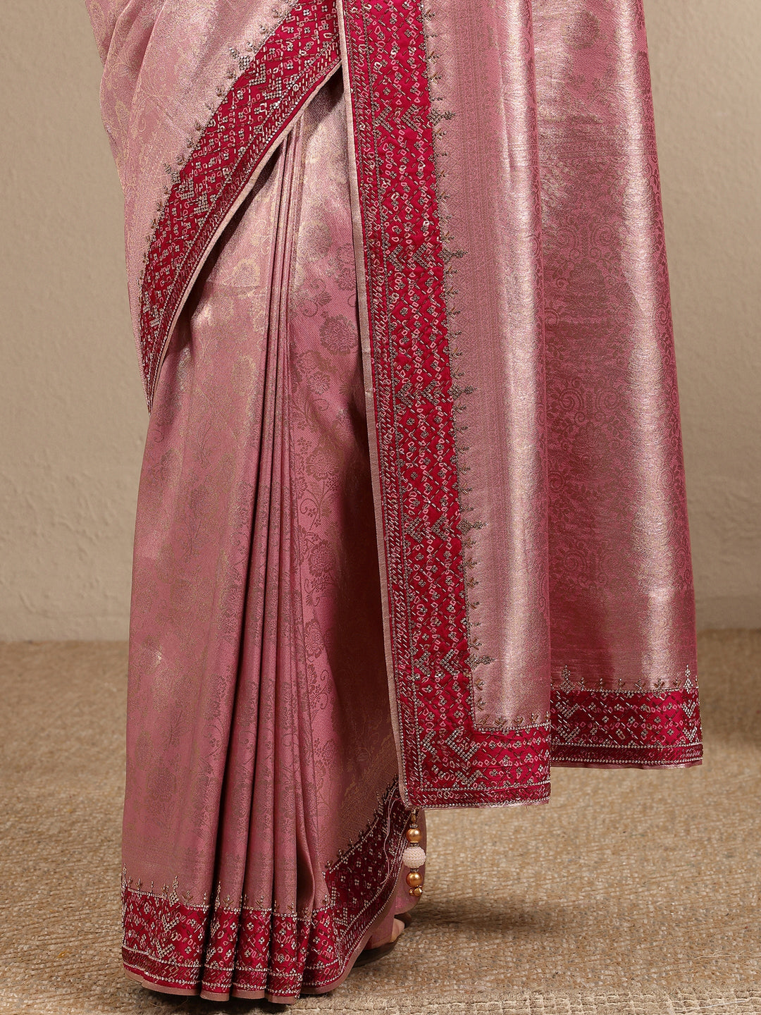 Peach Woven Design Silk Blend Saree With Unstitched Blouse Piece