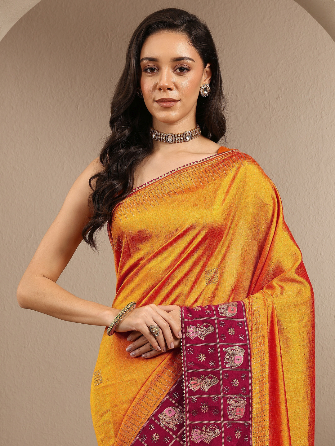 Mustard Embellished Silk Blend Saree With Unstitched Blouse Piece