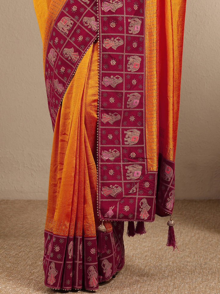 Mustard Embellished Silk Blend Saree With Unstitched Blouse Piece