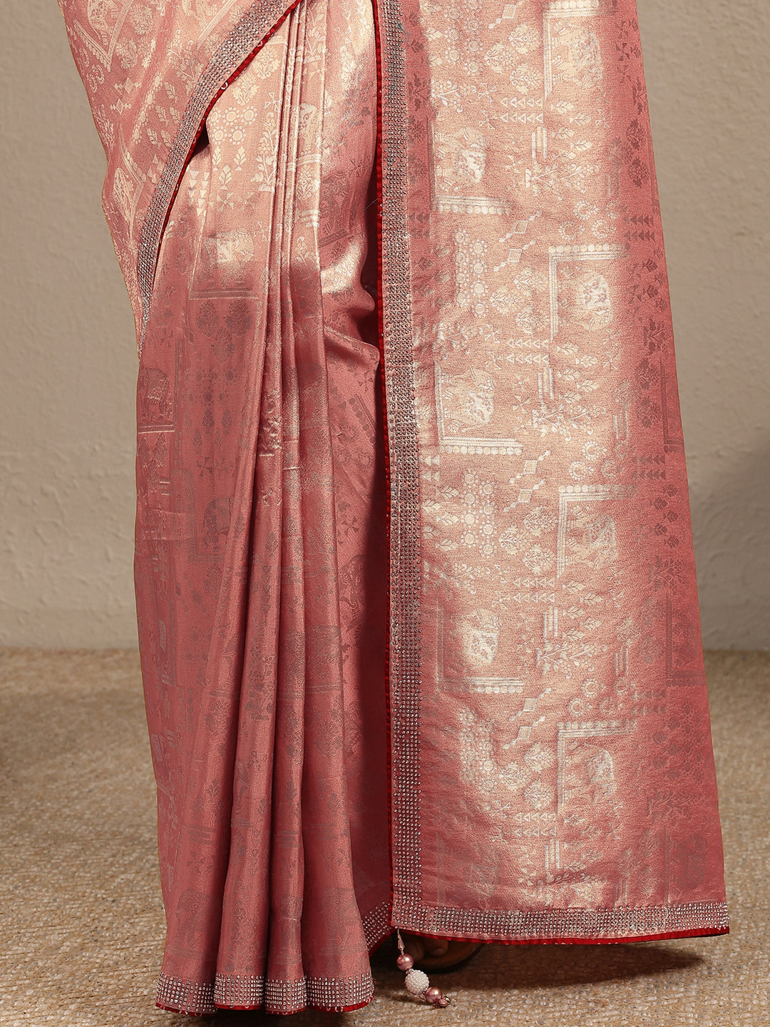 Peach Woven Design Silk Blend Saree With Unstitched Blouse Piece