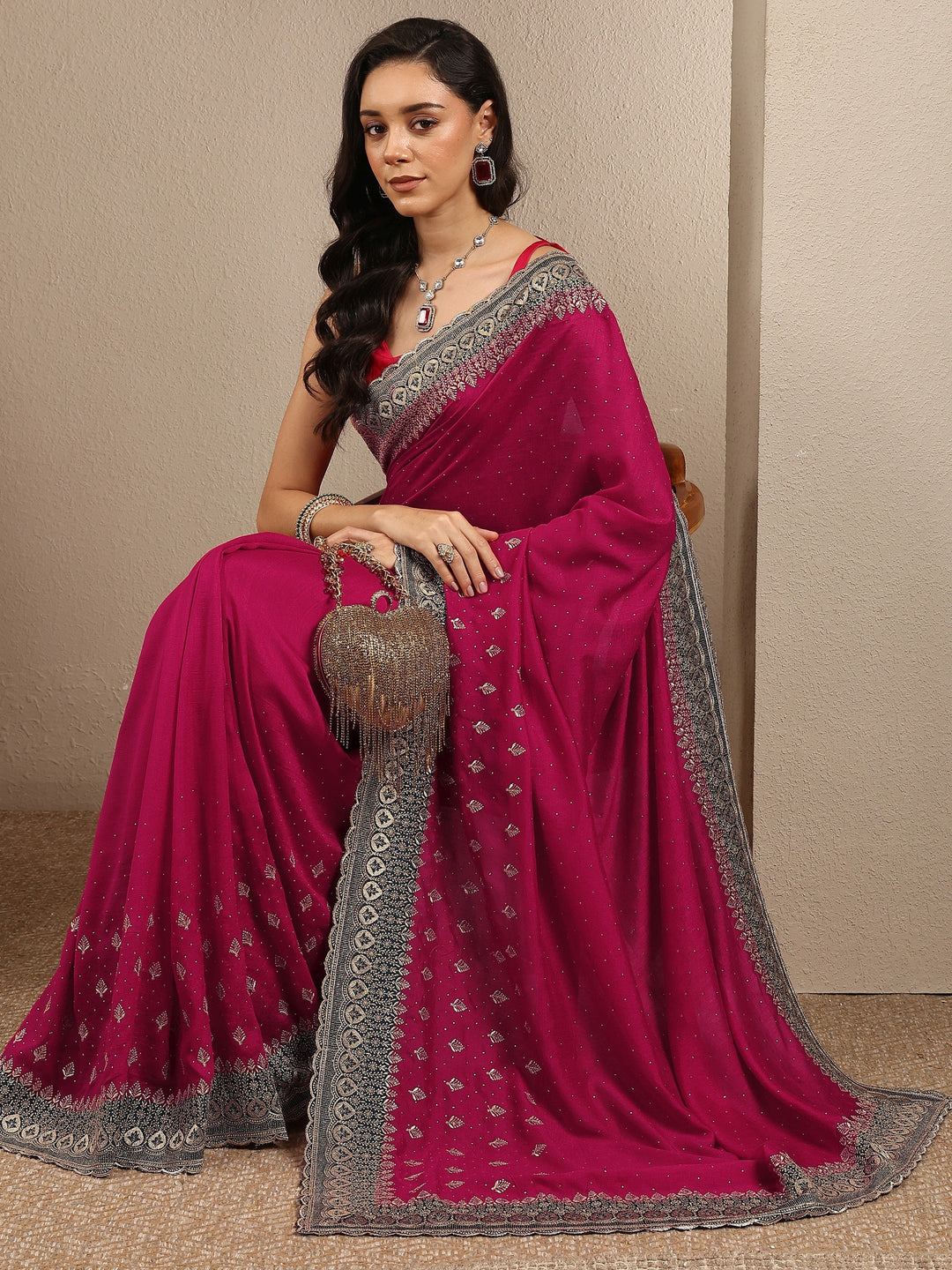 Pink Embellished Silk Blend Saree With Unstitched Blouse Piece