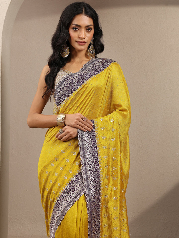 Yellow Embellished Silk Blend Saree With Unstitched Blouse Piece