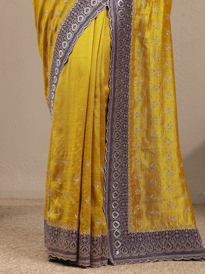 Yellow Embellished Silk Blend Saree With Unstitched Blouse Piece