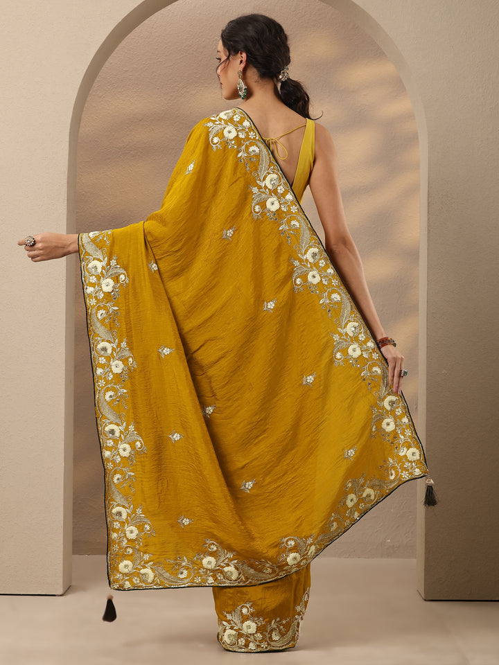 Mustard Embroidered Silk Blend Saree With Unstitched Blouse Piece