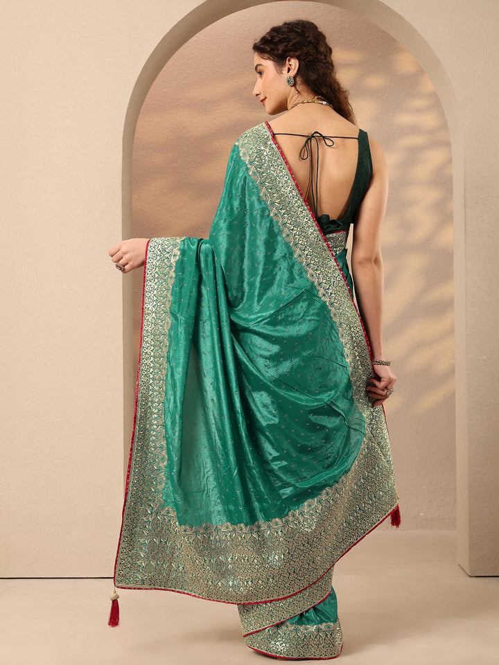 Green Embellished Silk Blend Saree With Unstitched Blouse Piece